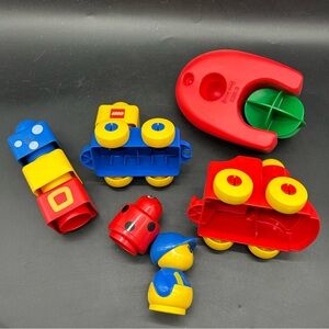 LEGO Bright Red and Blue Building Set